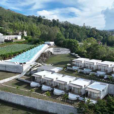 Cinze Villas And Hot Spring 쿠부펜로칸 외부 사진