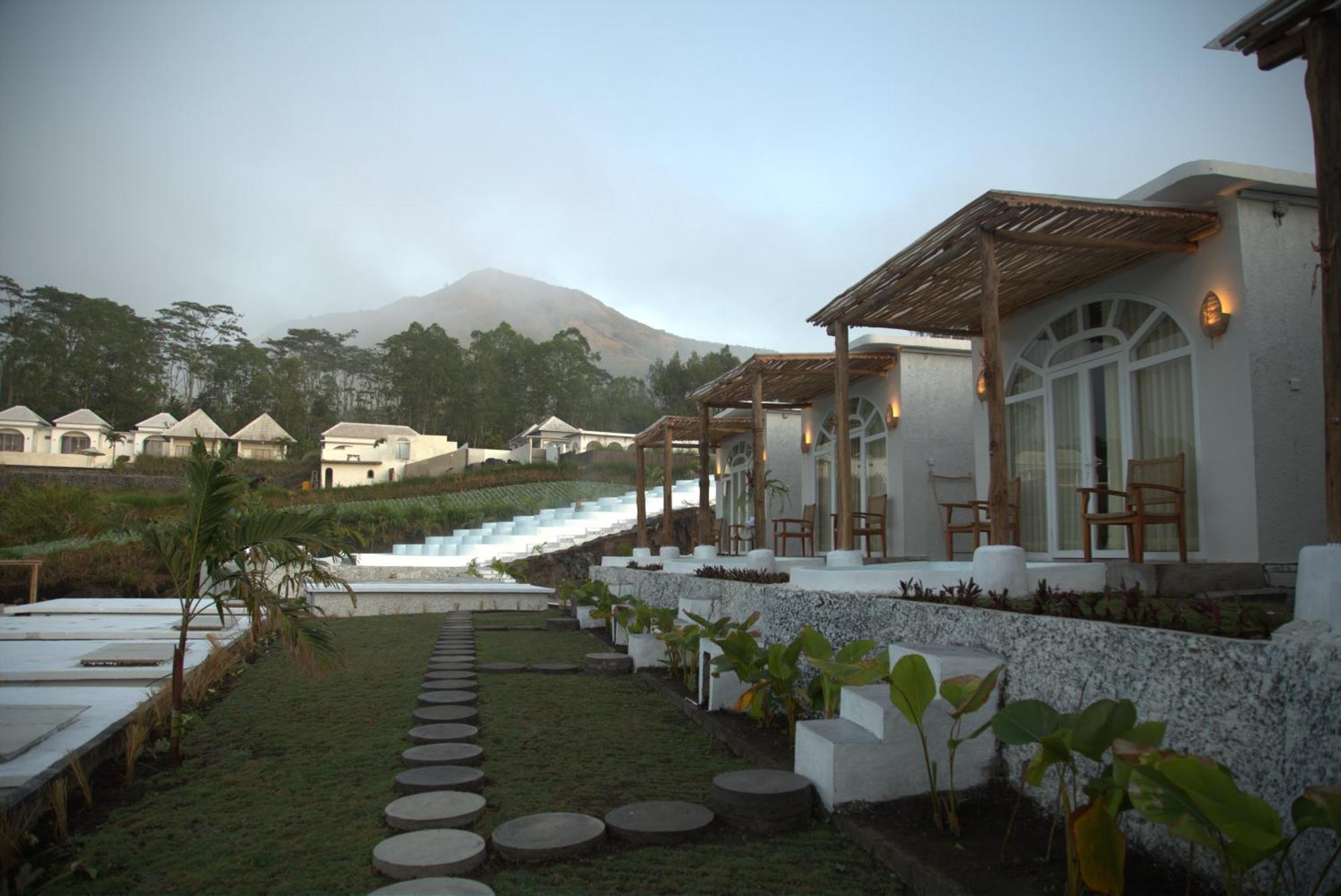 Cinze Villas And Hot Spring 쿠부펜로칸 외부 사진